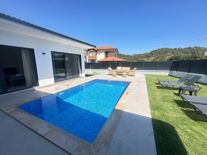 Villa Lavinya 1